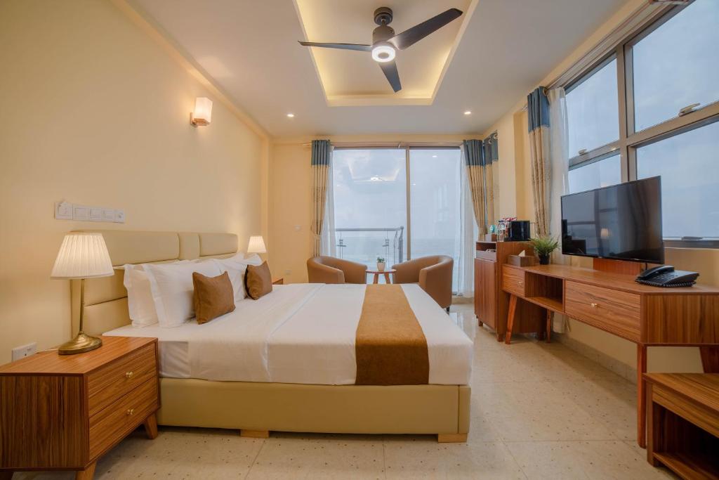 hotels with balcony in Hulhumale