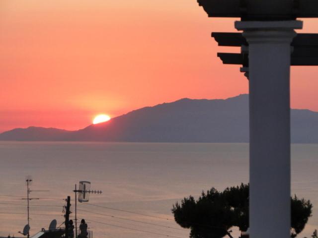 hotels with balcony in Anacapri