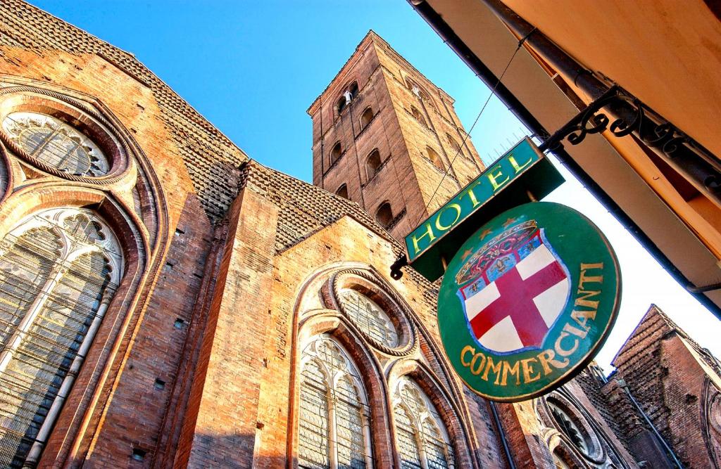 hotels with balcony in Bologna