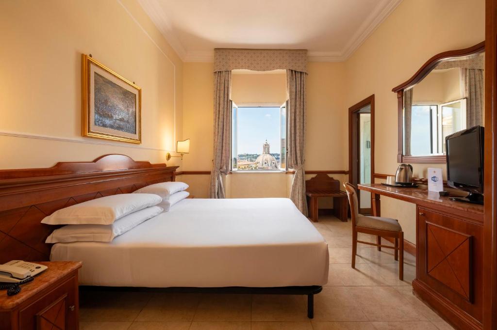 hotels with balcony in Rome