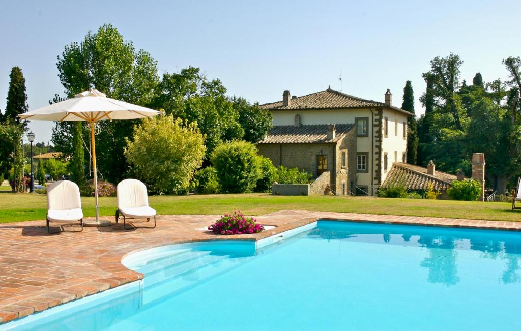 hotels with balcony in Cortona