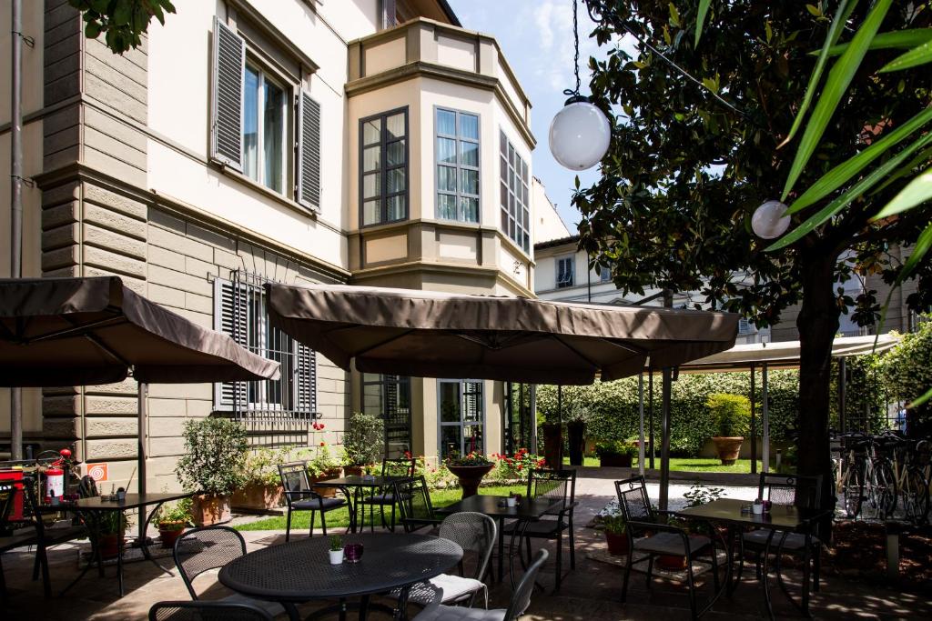 hotels with balcony in Florence Careggi Rifredi