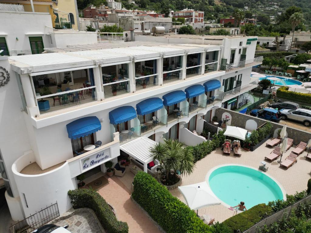 hotels with balcony in Anacapri