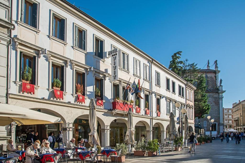 hotels with balcony in Mestre