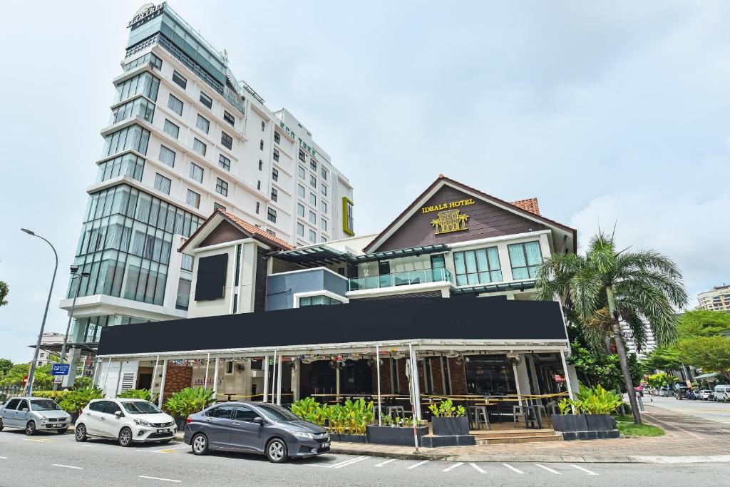 hotels with balcony in Melaka Malaysia Cheng Ho Gallery