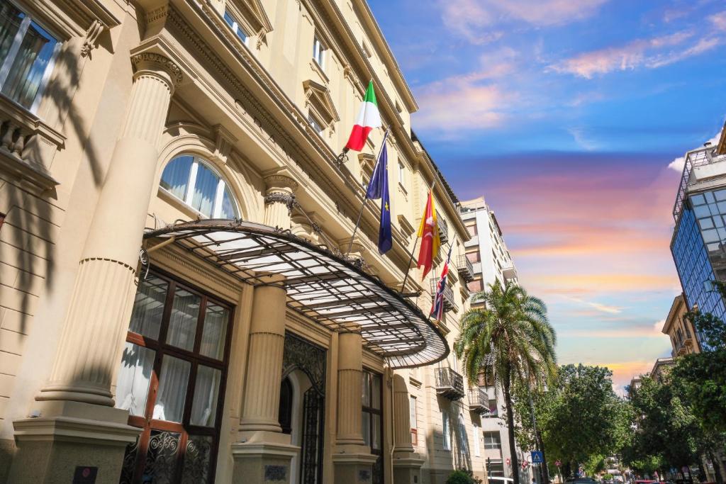 hotels with balcony in Palermo