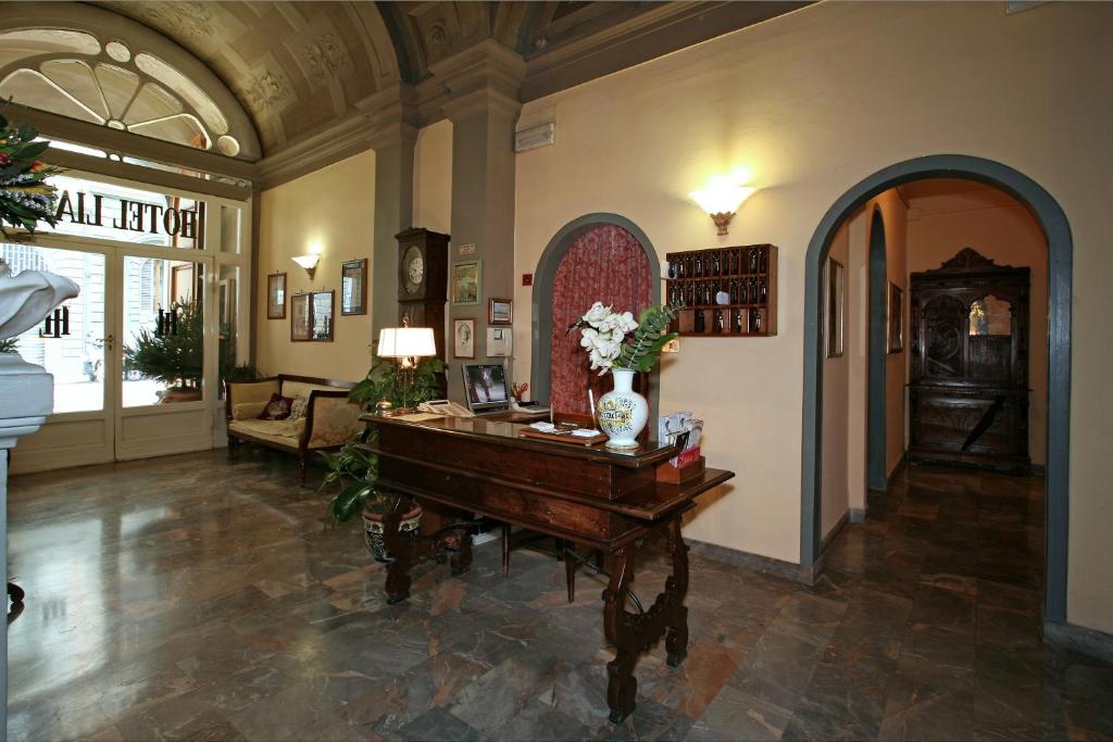 hotels with balcony in Florence San Marco   Santissima Annunziata