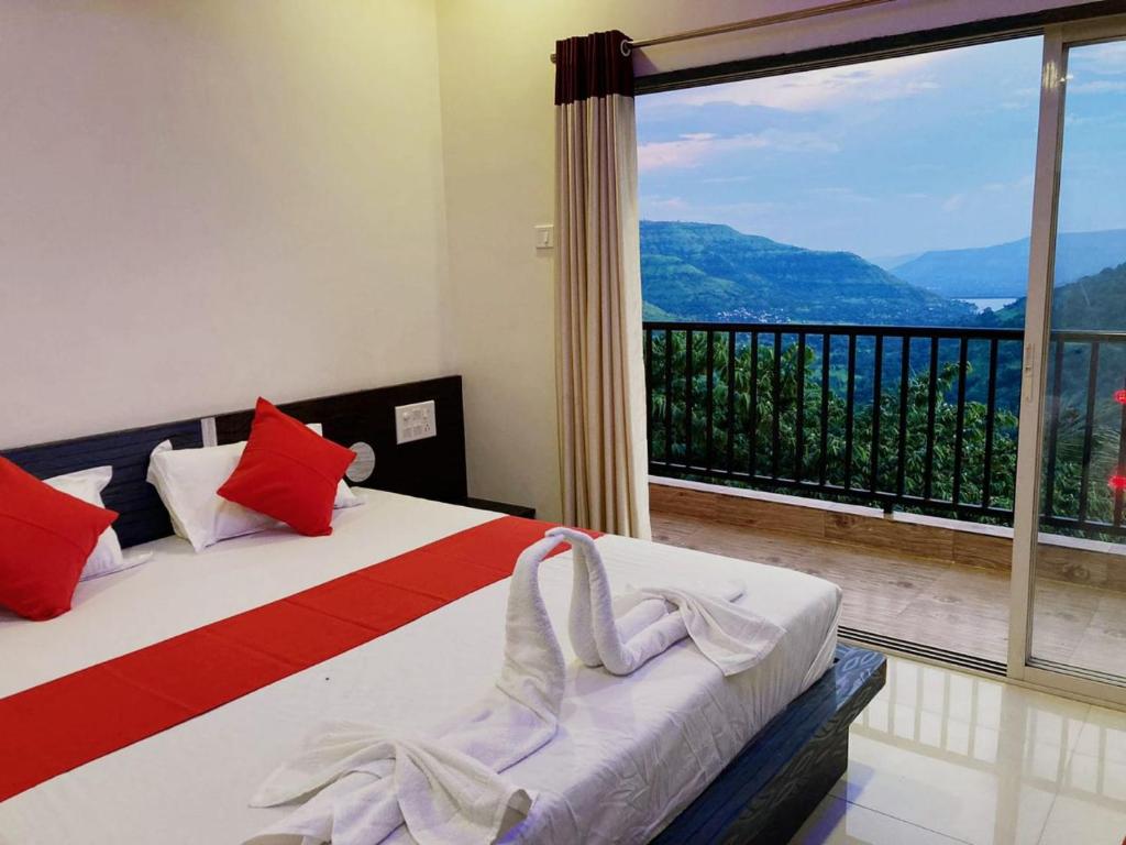 hotels with balcony in Mahabaleshwar