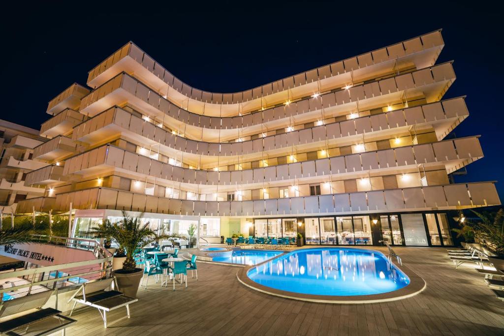 hotels with balcony in Cattolica Aquarium Of Cattolica