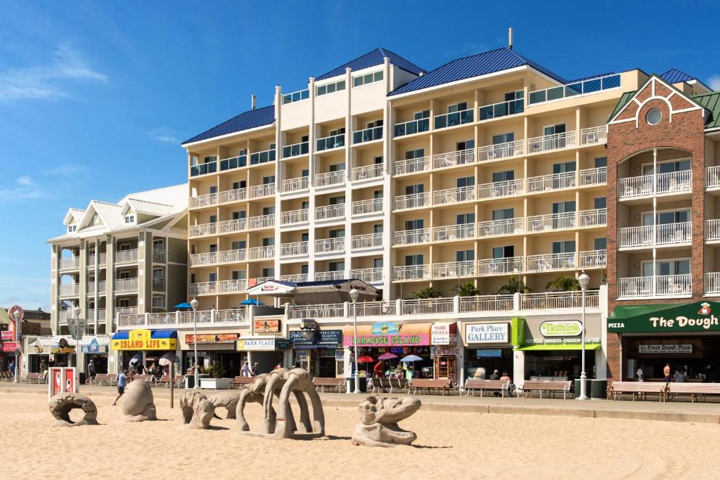 hotels with balcony in Ocean City