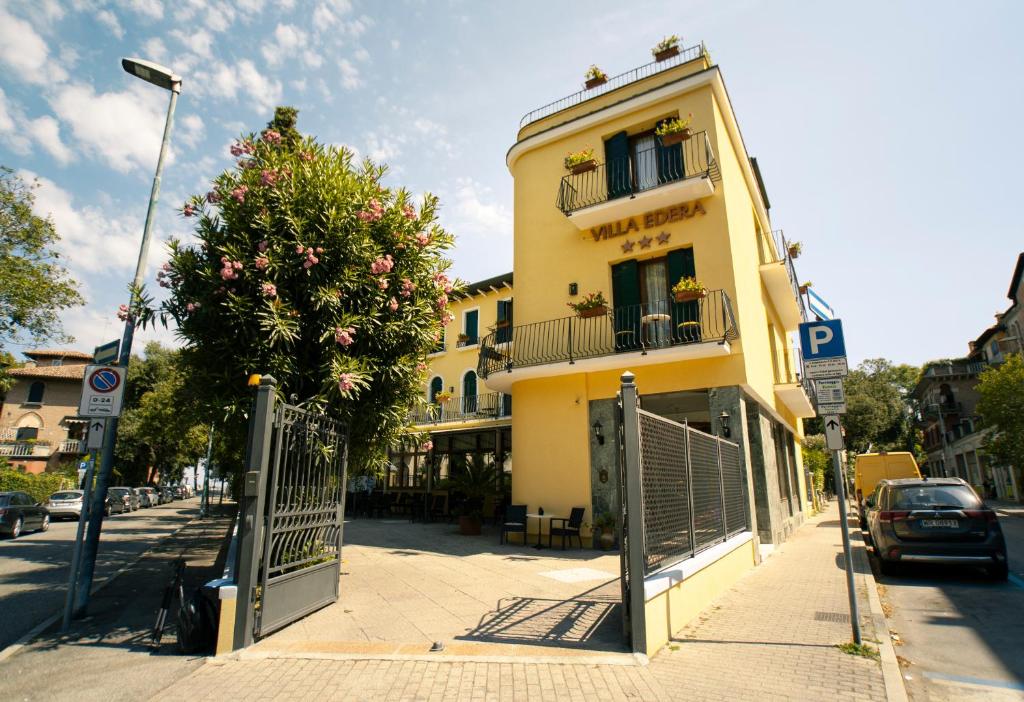 hotels with balcony in Venice Lido