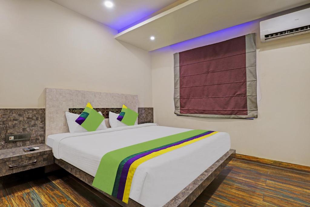 hotels with balcony in Guwahati