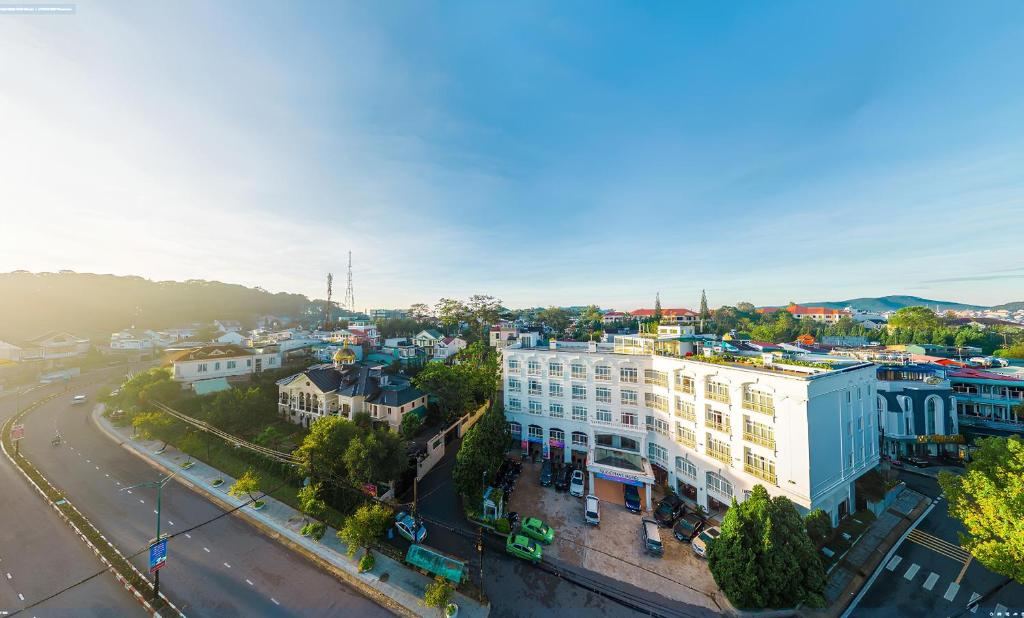 hotels with balcony in Da Lat Dalat Flower Garden