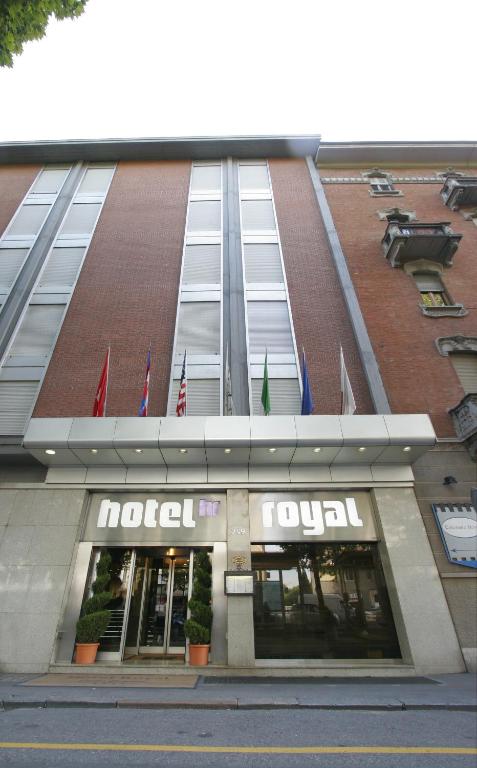 hotels with balcony in Turin