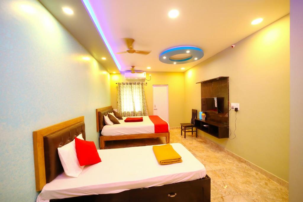 hotels with balcony in Chennai