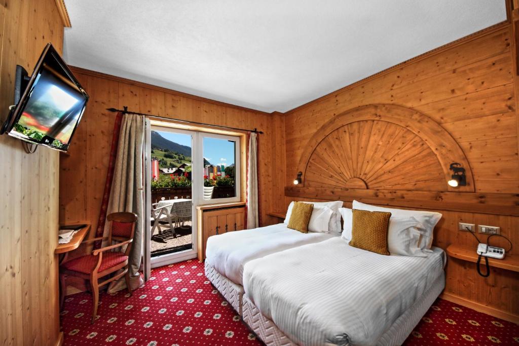 hotels with balcony in Bormio