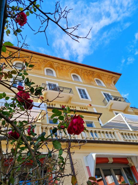 hotels with balcony in Rapallo