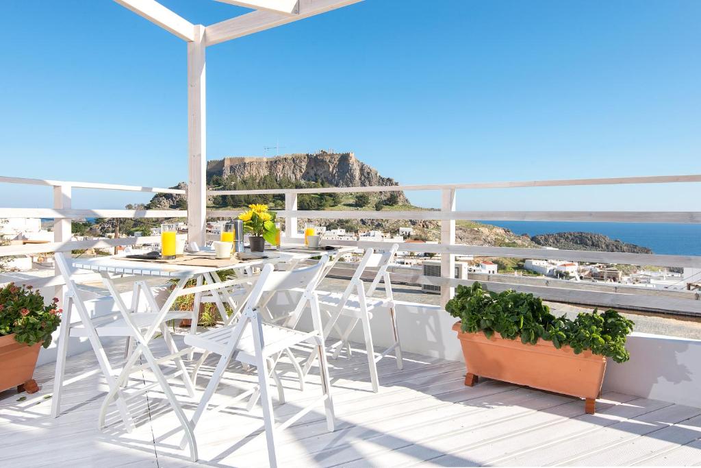 hotels with balcony in Lindos