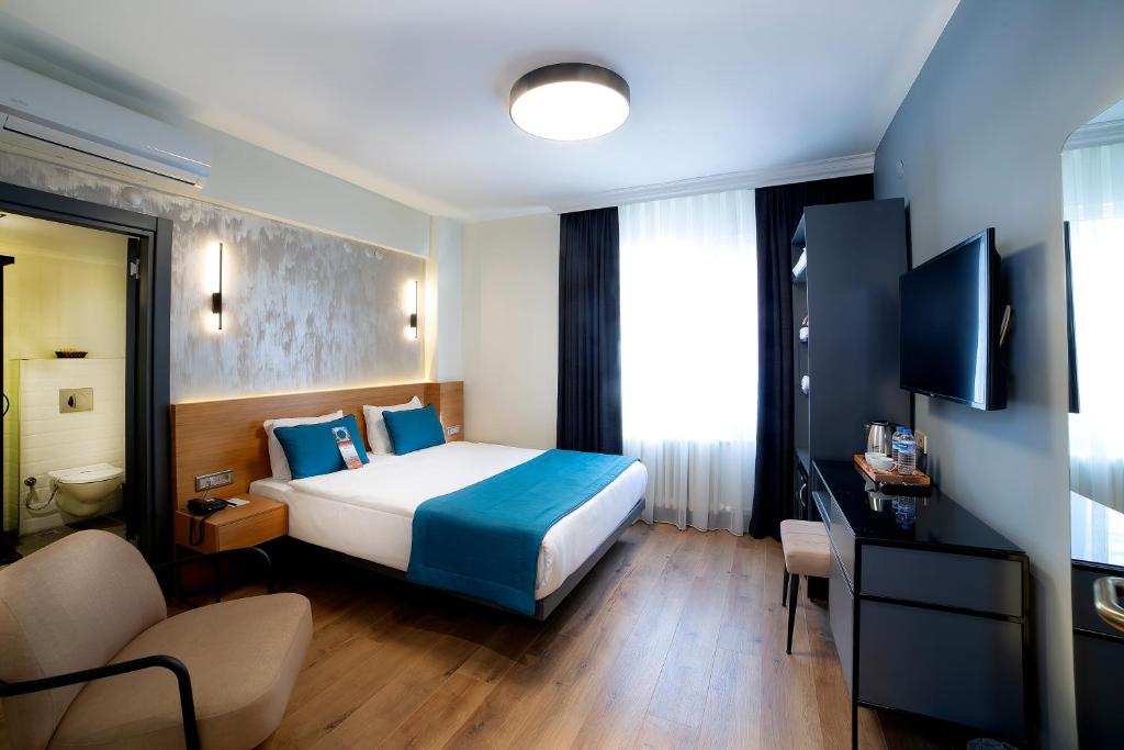 hotels with balcony in Istanbul Fatih