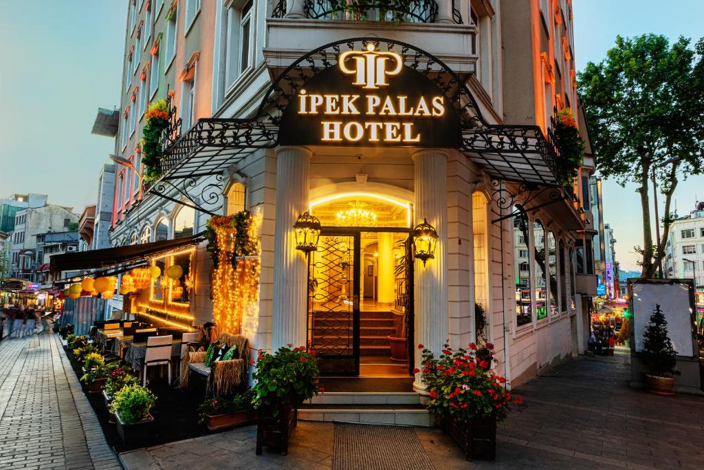 hotels with balcony in Istanbul Pera