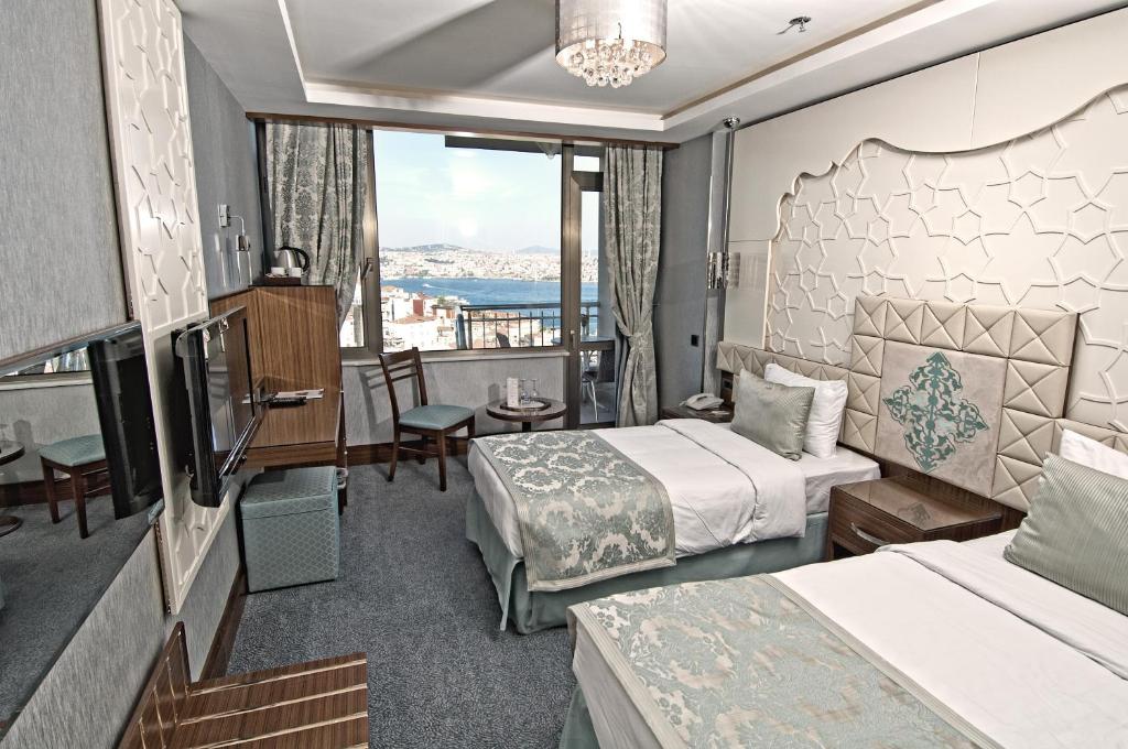 hotels with balcony in Istanbul Kagithane