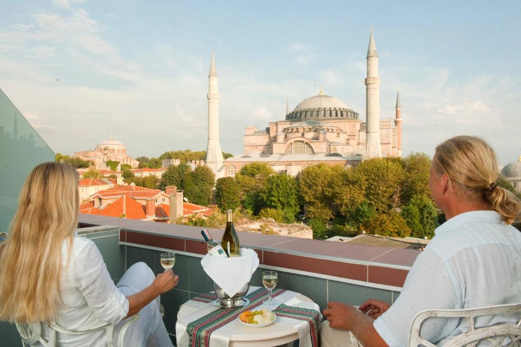 hotels with balcony in Istanbul Basilica Cistern