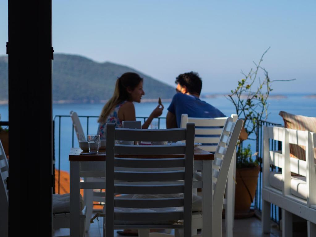 hotels with balcony in Kas