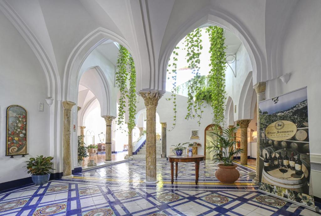 hotels with balcony in Ravello