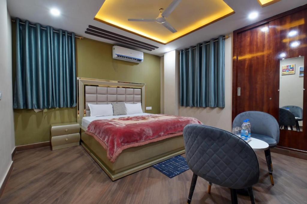 hotels with balcony in Patna