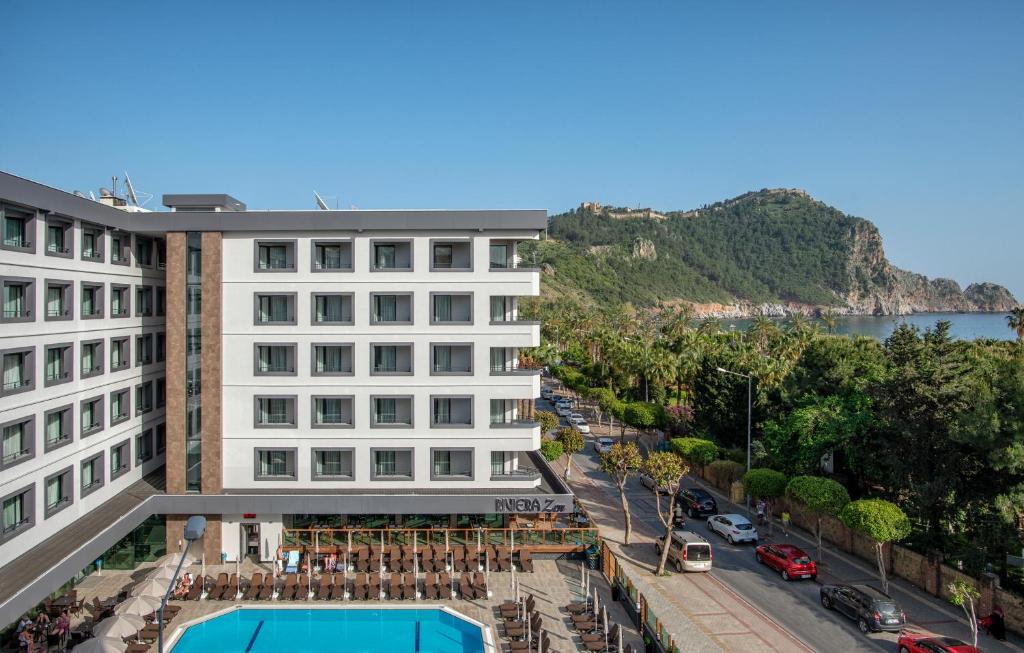 hotels with balcony in Alanya