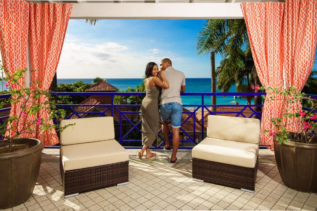 hotels with balcony in Montego Bay