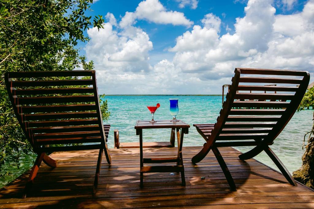 hotels with balcony in Bacalar