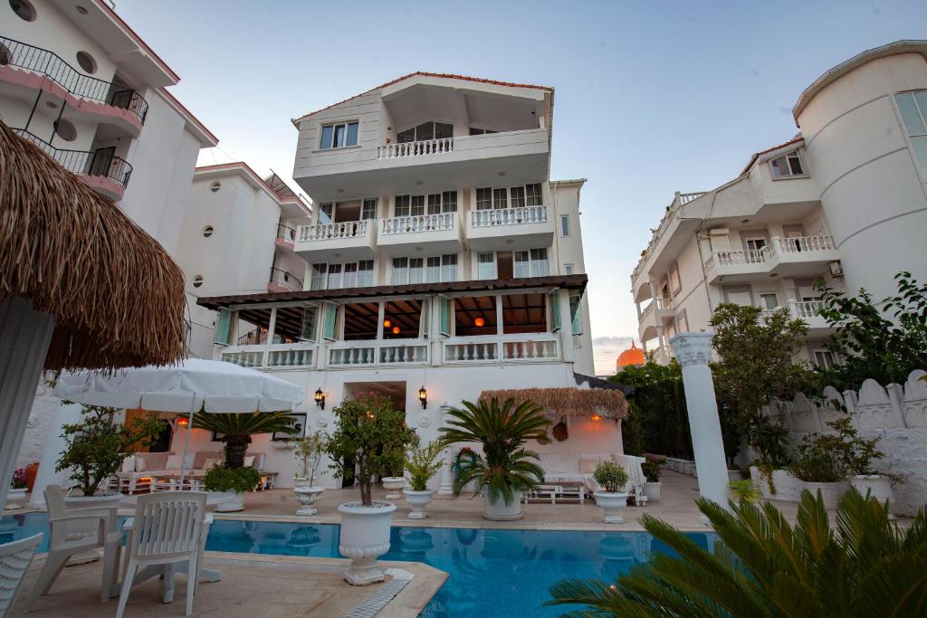 hotels with balcony in Side Kumkoy