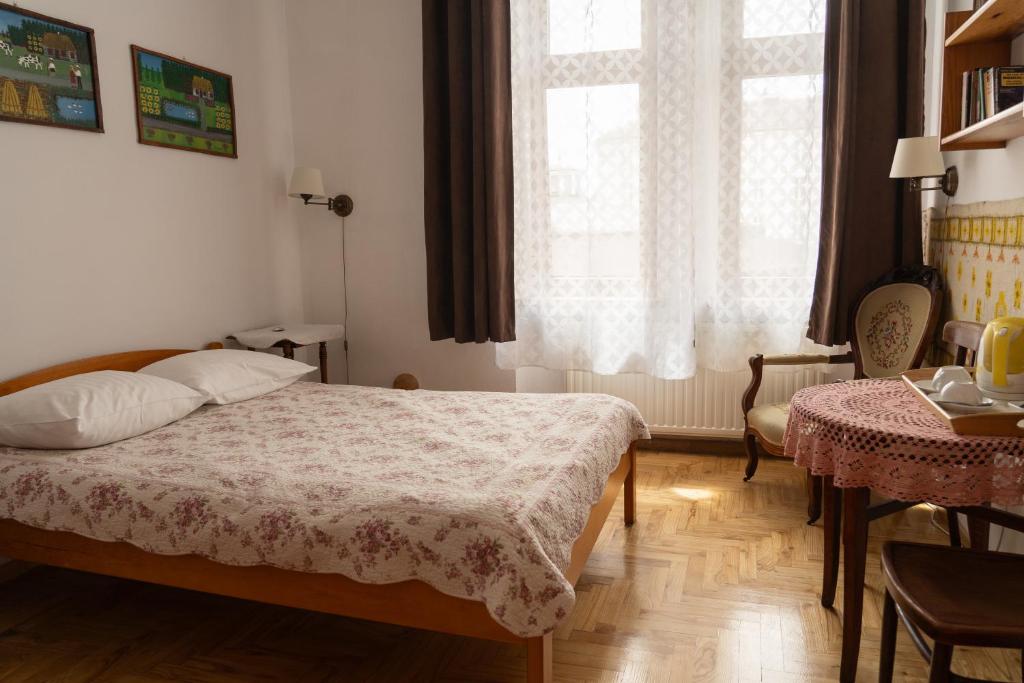 hotels with balcony in Krakow Swoszowice