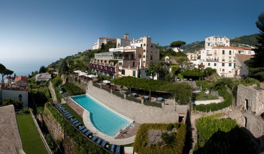 hotels with balcony in Ravello