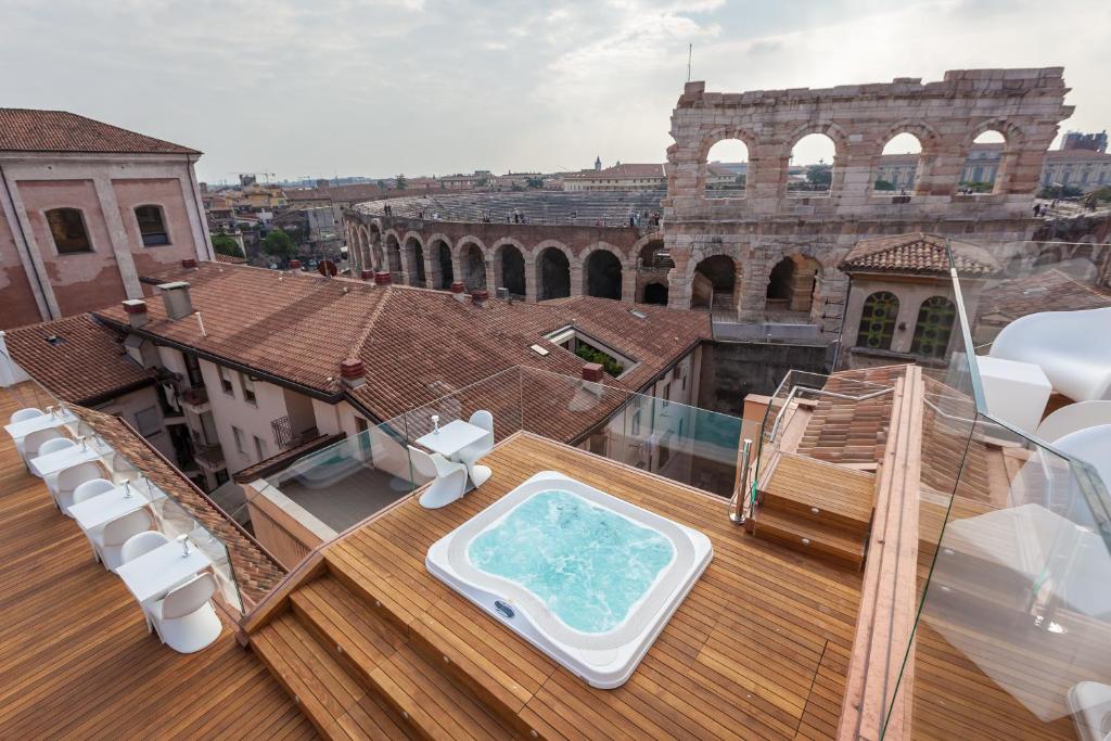 hotels with balcony in Verona