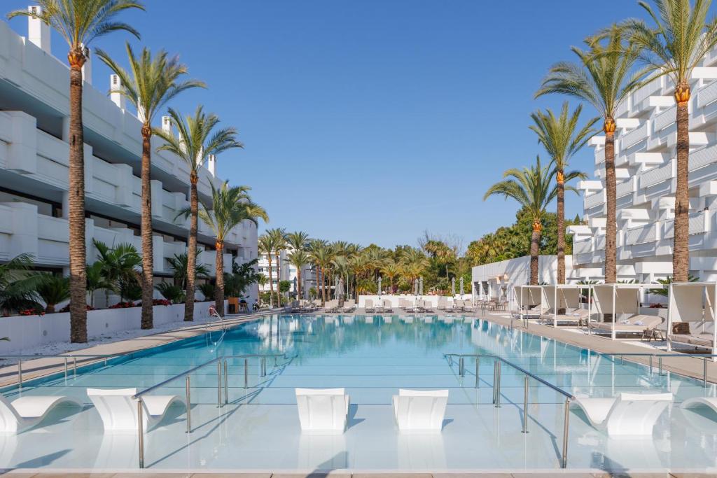 hotels with balcony in Marbella Spain