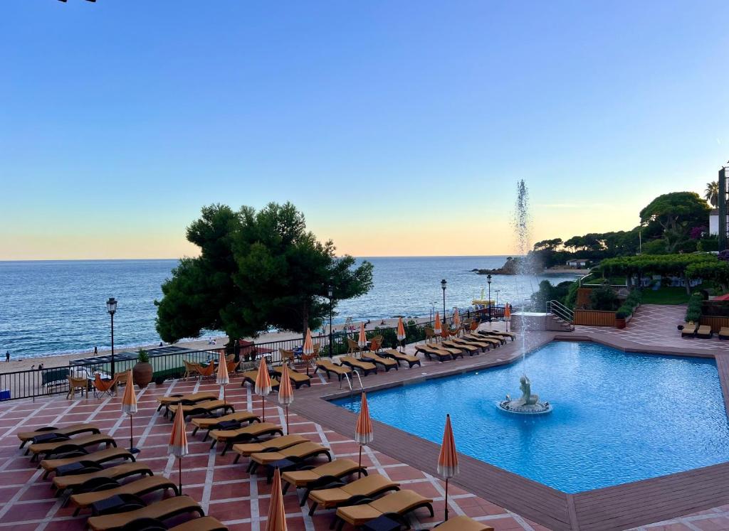 hotels with balcony in Lloret De Mar