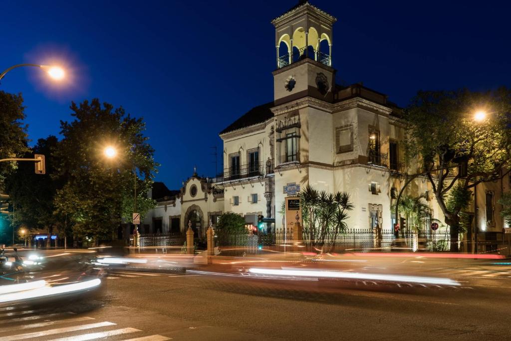 hotels with balcony in Seville Spain Plaza America