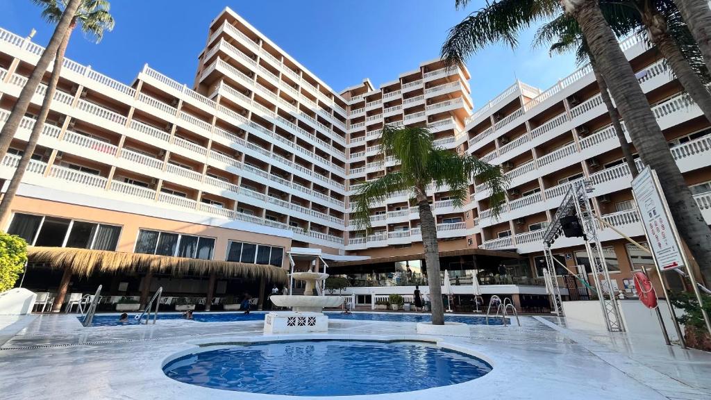 hotels with balcony in Torremolinos