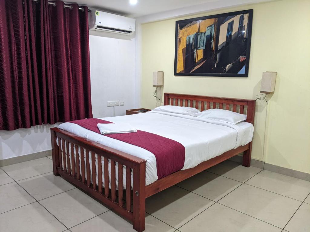 hotels with balcony in Ernakulam