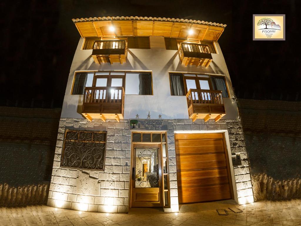 hotels with balcony in Pisac