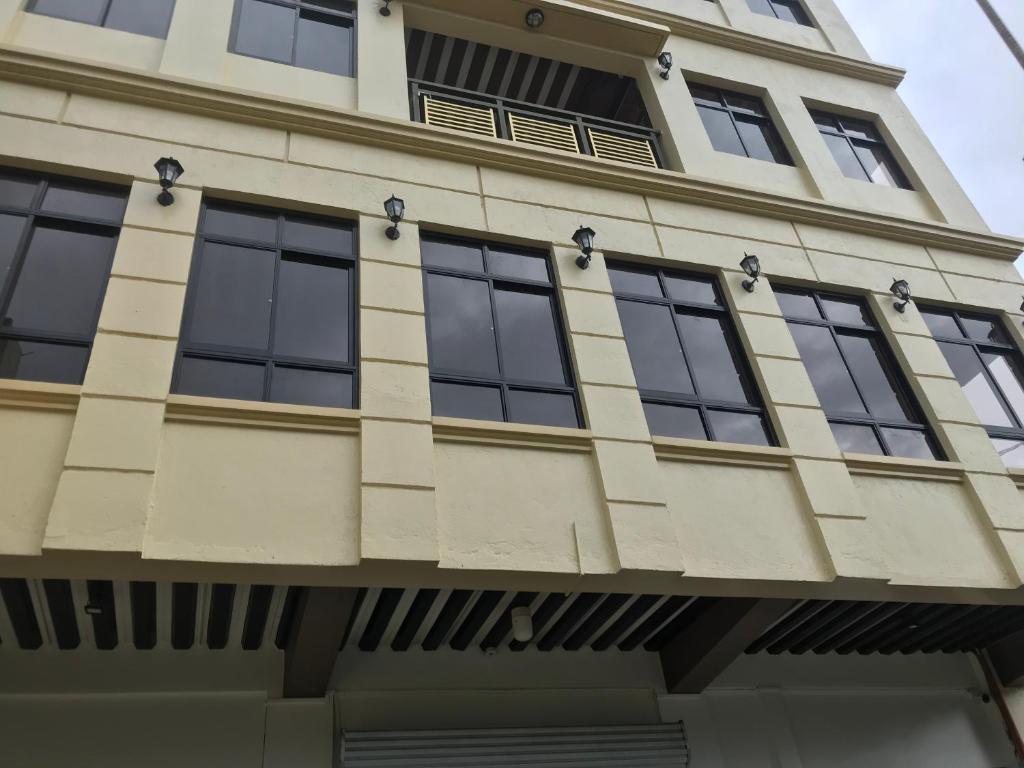 hotels with balcony in Iloilo