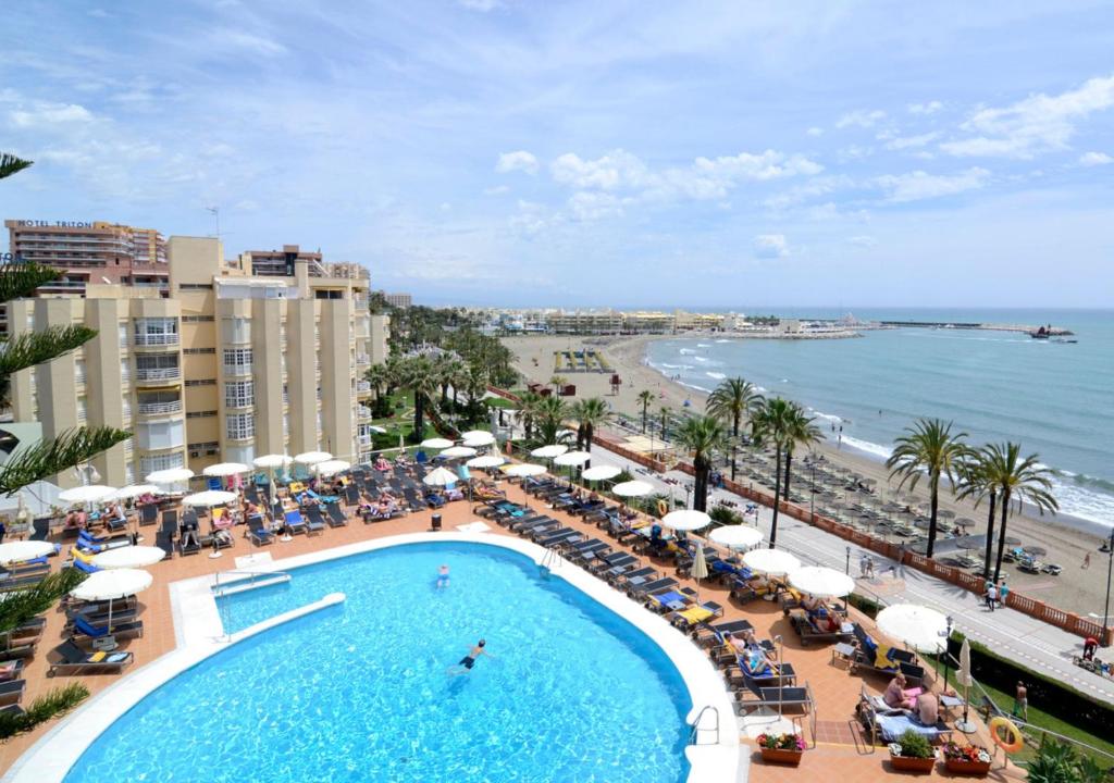 hotels with balcony in Benalmadena