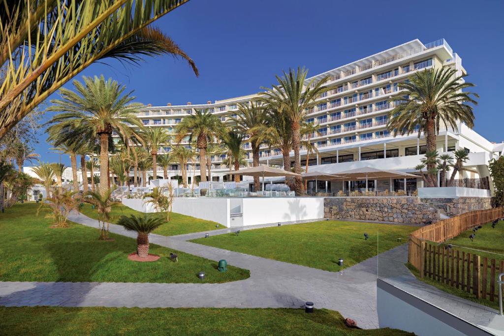 hotels with balcony in Gran Canaria