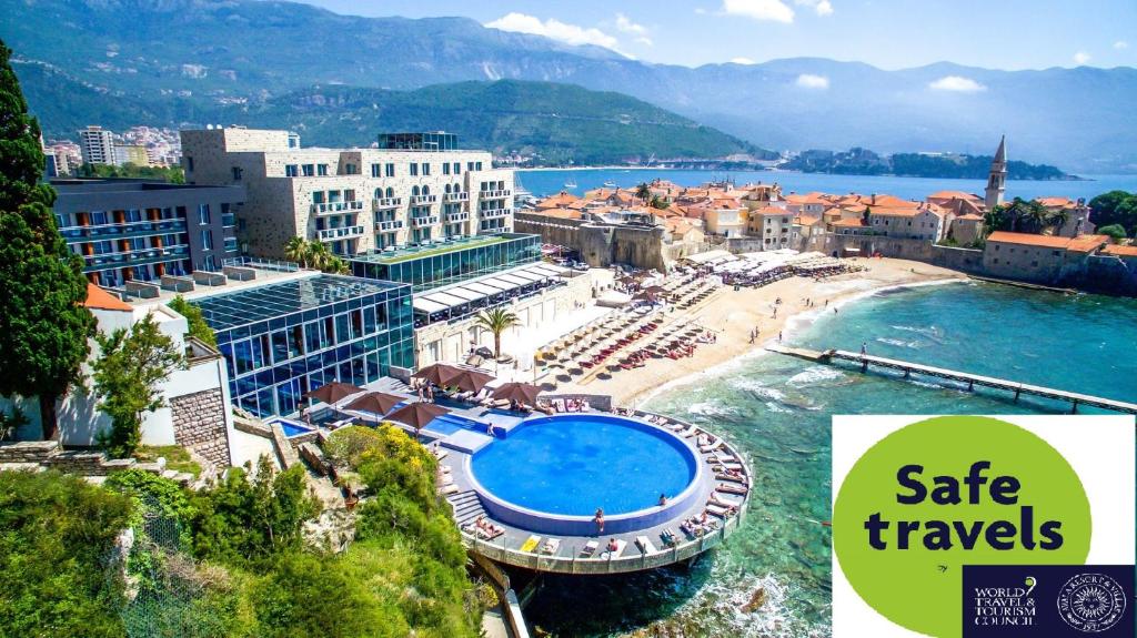 hotels with balcony in Budva