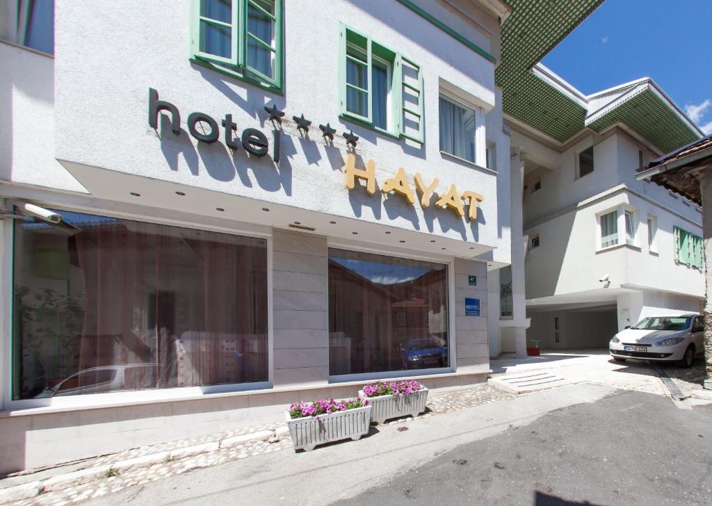 hotels with balcony in Sarajevo